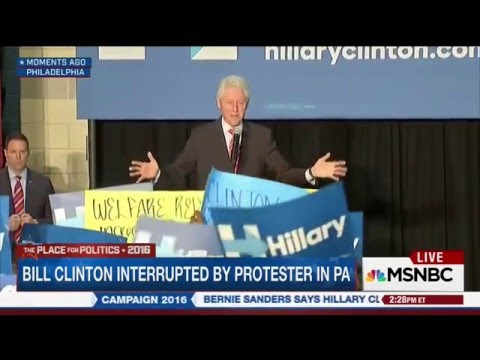 bill-clinton-talks-down-to“black-lives-matter”-like-he-talks-to-women