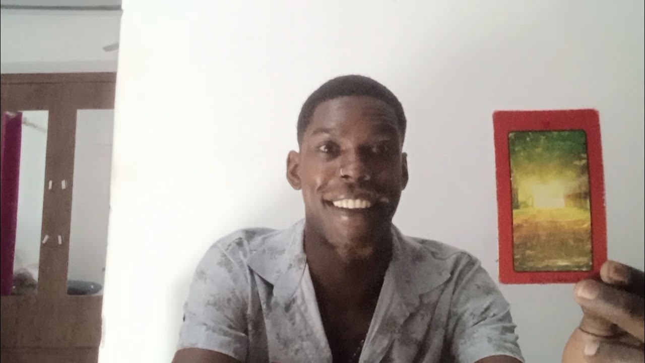 CAPRICÓRNIO ♑️ ESSA PESSOA VAI SE DECLARAR 💖NÃO CONSEGUE ESQUECER VOCÊ!!!⚘️