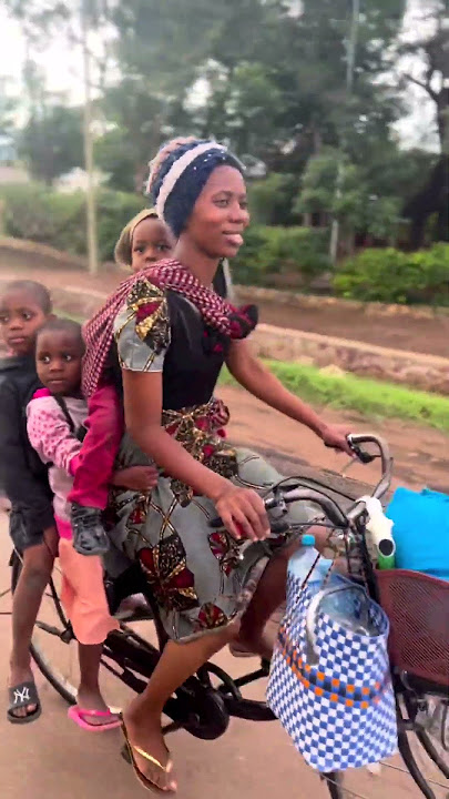 SUPER WOMAN - TANZANIA