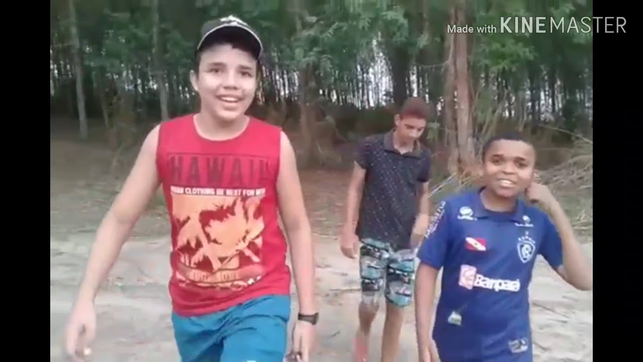 CORRI DE CUECA NA RUA ? #Desafios1 - YouTube