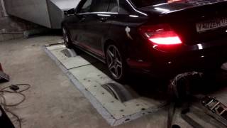 Mercedes C63 AMG W204 Dyno Test with Akrapovic exhaust