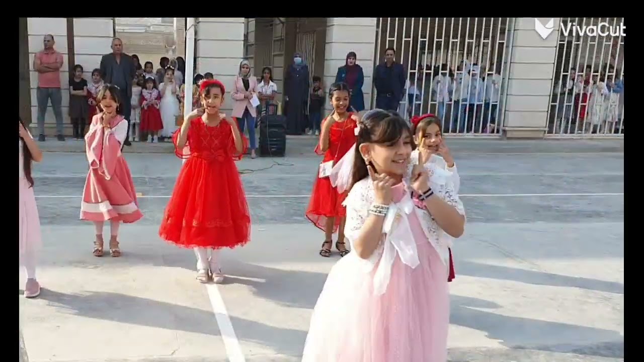 فعالية شكرا معلمي لتلميذات الصف الثالث أ بمناسبة عيد المعلم