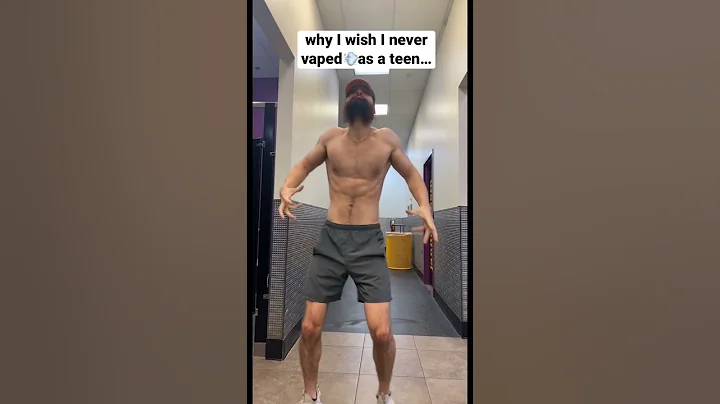 ⚠️graphic⚠️ side effect of vaping… #quitwhileyoucan