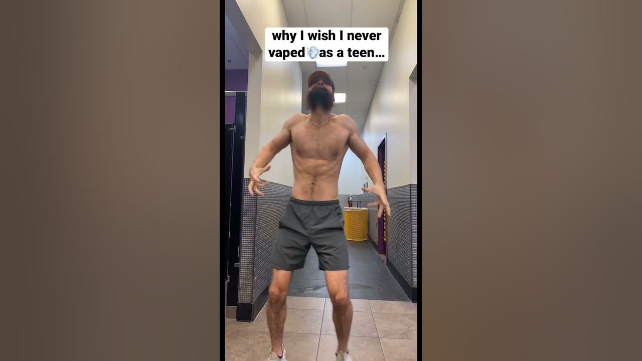 ⚠️graphic⚠️ side effect of vaping… #quitwhileyoucan