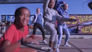 Professor Lay  Tinnkivan official Video directed by djendasort