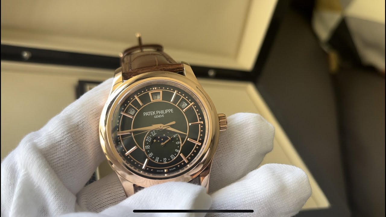 Love You at Fist Sight! Patek Philippe Annual Calendar Reference 5205R Rose Gold Watch