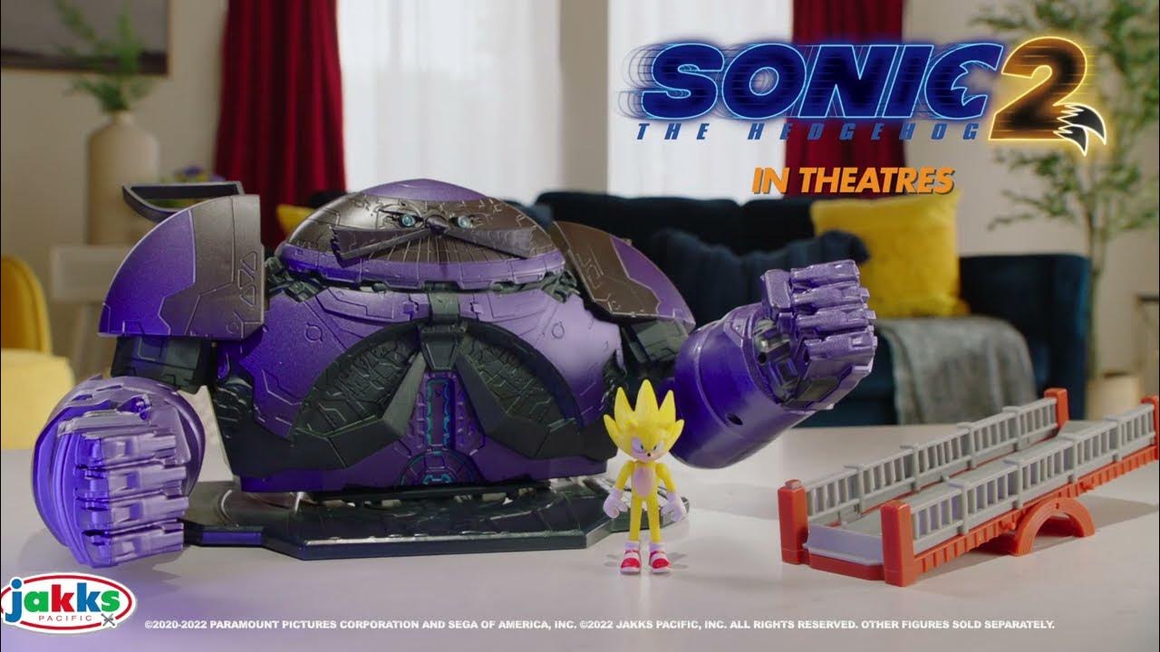  Sonic the Hedgehog 2 Movie Giant Eggman with Super Sonic 2.5  Action Figure Battle Playset : Toys & Games