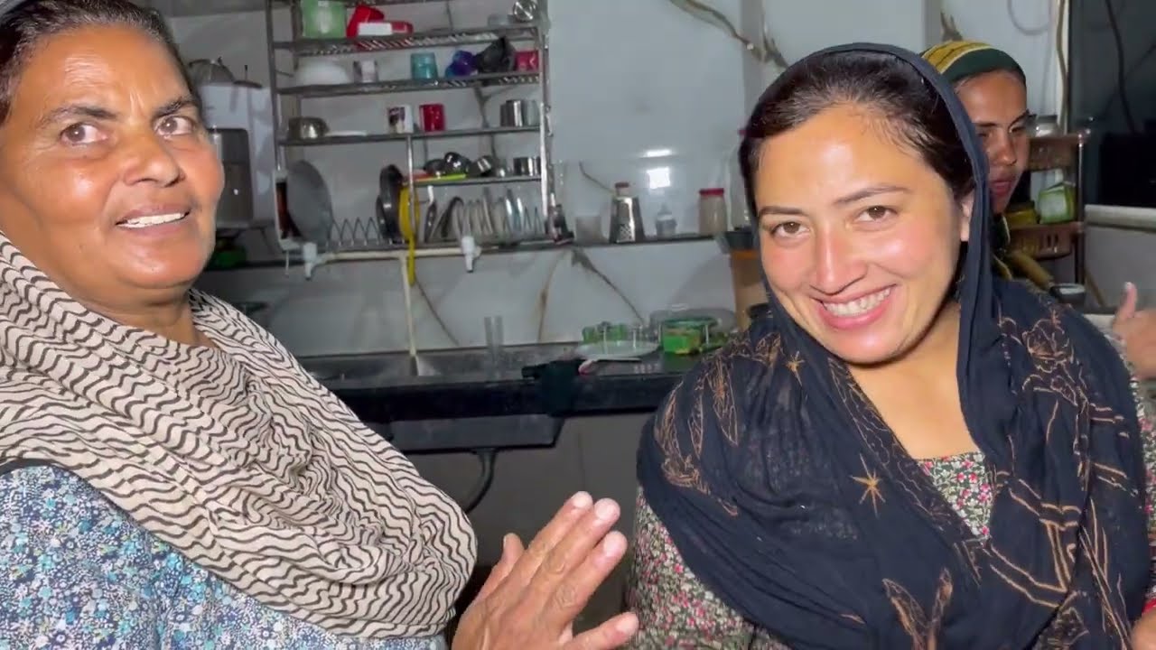 Sandeep de peke aaye sandeep ne kiti full sewa