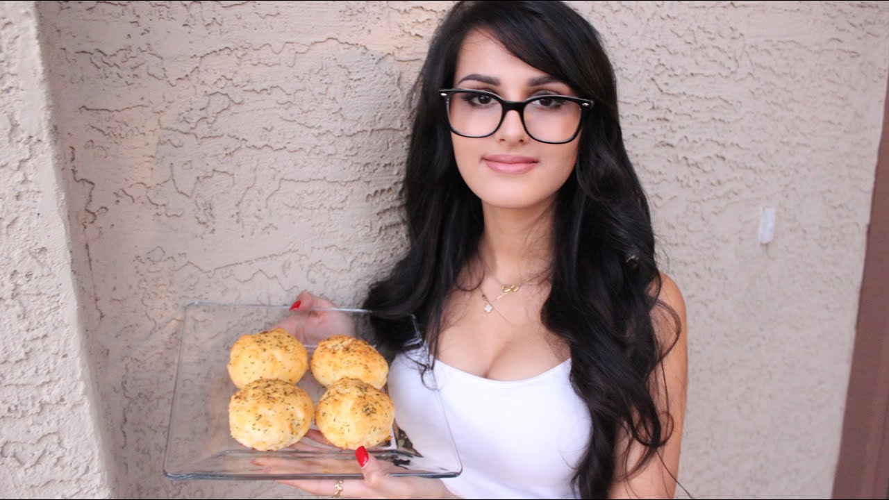 Cooking With Wolf Cheddar Biscuits Youtube
