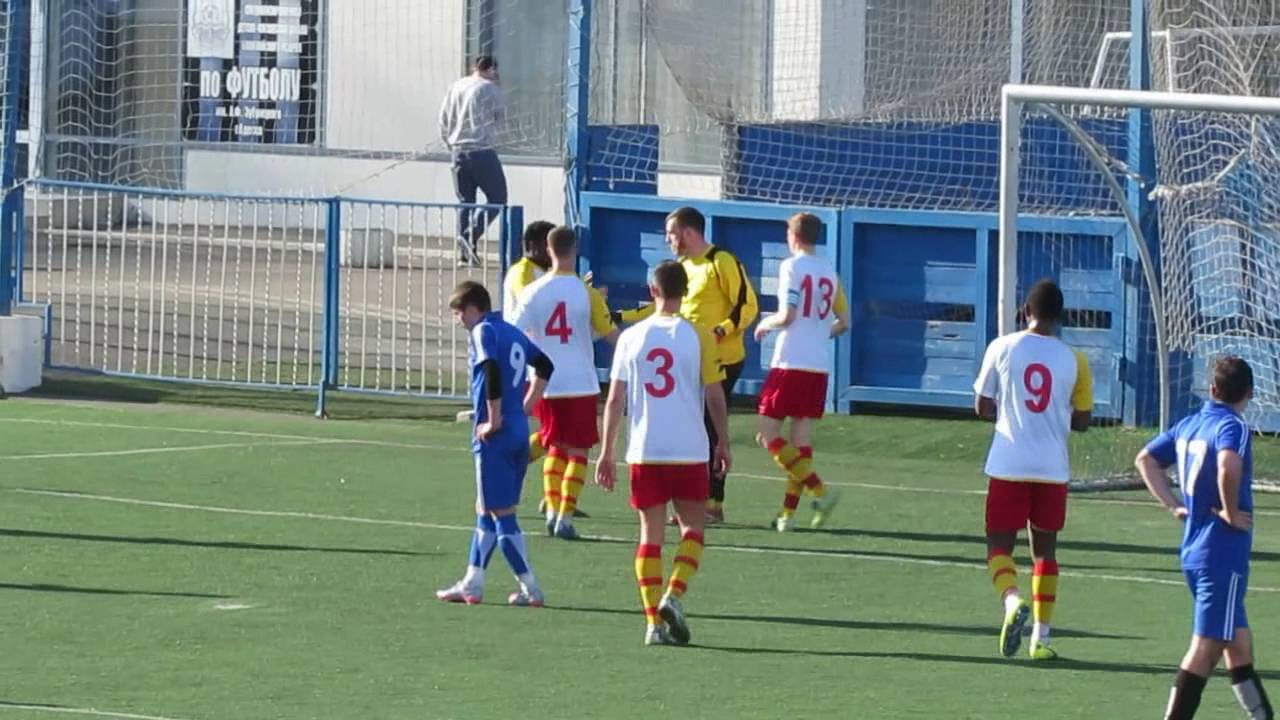 Великолепный сейв Беглецова с пенальти! Крок (1:0) Виктория