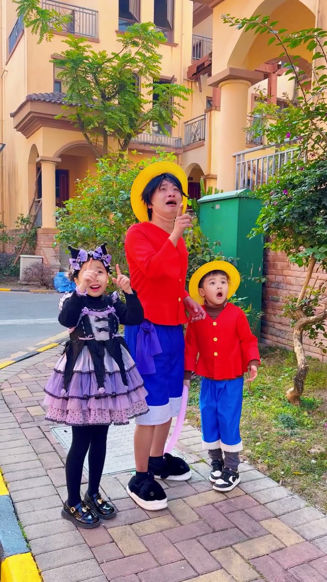 路飞一家人被?鱿鱼游戏盯上了 #路飞 #海贼王