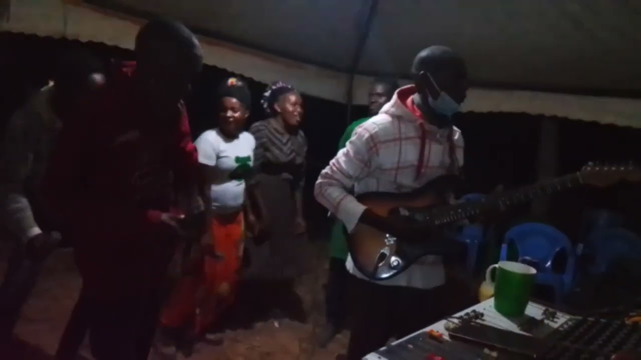 Kwi kyathi 🔥🔥Barnabus Matundu live♥️🎸✨🔥