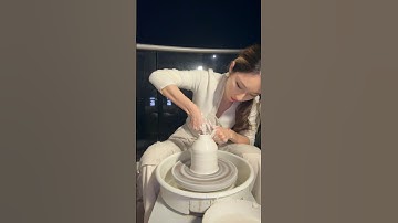 How I threw a jar with lid in closed form #ceramics #pottery #porridgebowl