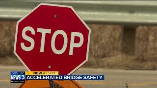 Technique used to construct collapsed bridge used locally