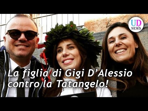 La figlia di Gigi D'Alessio contro la Tatangelo: Anna è un diavolo!