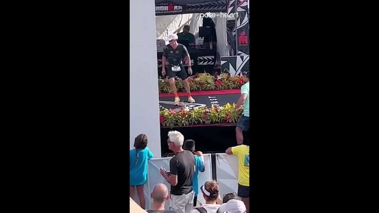 Good Samaritan Helps Woman Crawling On Track To Finish Race Shorts