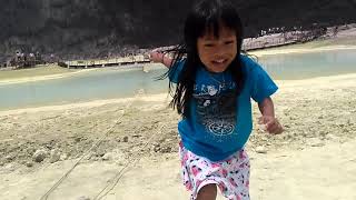 Diva Tamasya di Kawah Putih