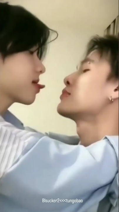 bl kiss .. 🔥tongue🤤🔥#gay#bl#realcouple#fypシ゚viral
