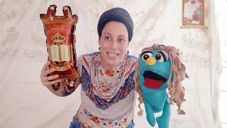 התורה הקדושה ואותיות הקודש