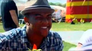 JLS - Screaming Sketch (BBC Switch - The 5.19 Show's Big Weekend Special. 23.05.2010).mp4