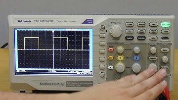 Tektronix - Oscilloscope 3