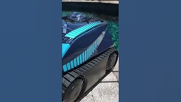 POLARIS FREEDOM PLUS CORDLESS ROBOTIC POOL CLEANER Review | HASSLE-FREE POOL | Doug & Niki