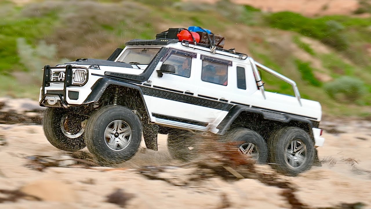 Got a few rc crawlers and parts for sale. Traxxas Vanquish Axial - Cars