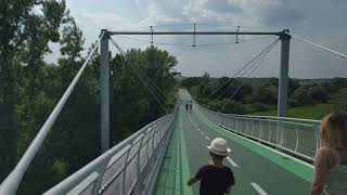 Мост из Словакии в Австрию