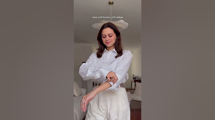 How to roll up your sleeves perfectly 💖😱 Save & subscribe for #fashion