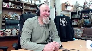 видео: Правильная замена масла в мотоцикле Harley Davidson. картинка: Правильная замена масла в мотоцикле Harley Davidson.