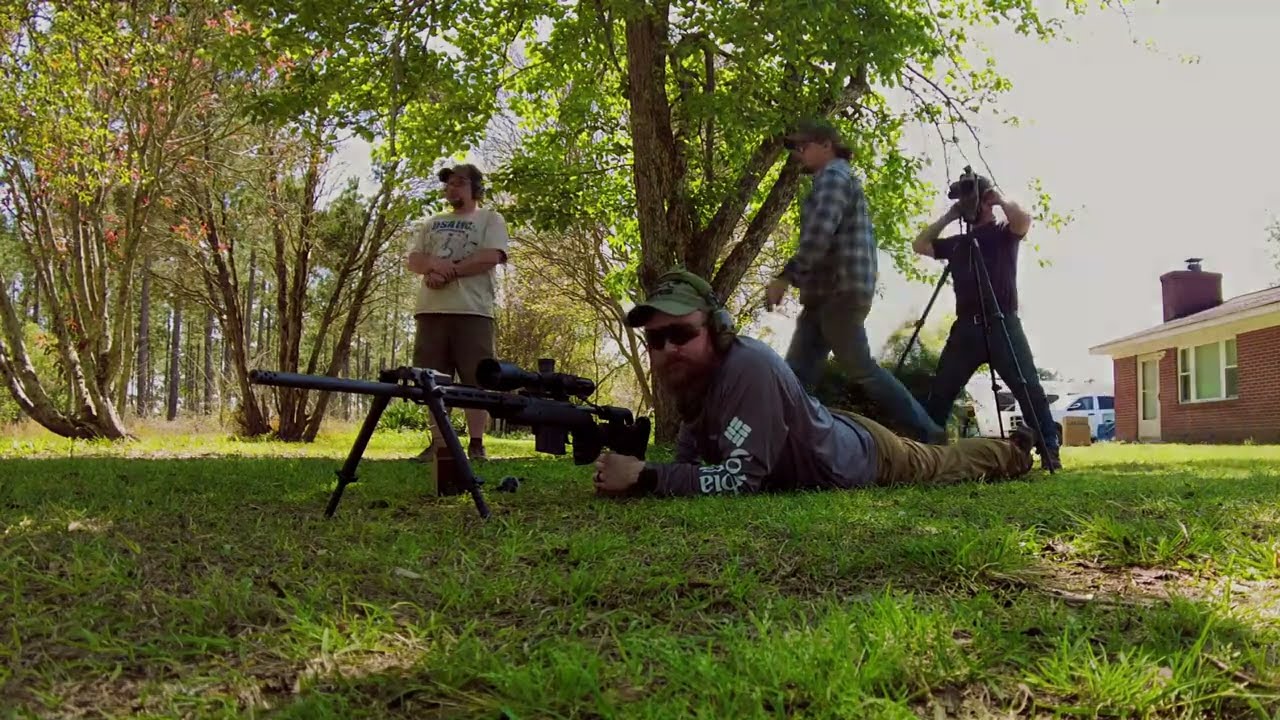 За кадром проходят испытания винтовок GRS Bifrost 6.5 Creedmoore и GRS Warg 300PRC на дистанции 9...