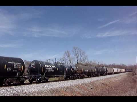 bnsf 5729 CSX Q684 freight train
