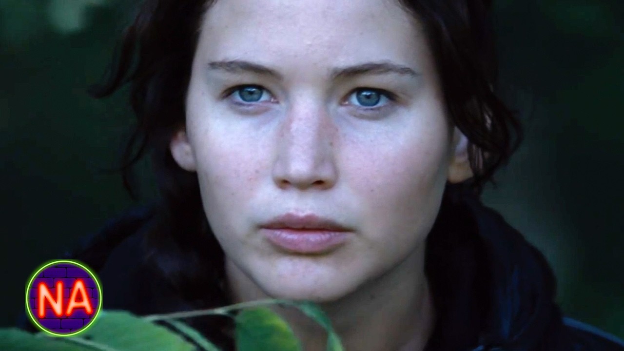 ⁣Blowing Up The Supplies | The Hunger Games