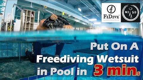 【Pool Diving 101】How To Put On Your Freediving Open Cell Wetsuit? (Two-Piece Style)