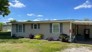 26108 Ken Haven Road, Pittsburg, MO Presented by Rob Luck.