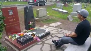 Seattle, Washington - Bruce Lee grave