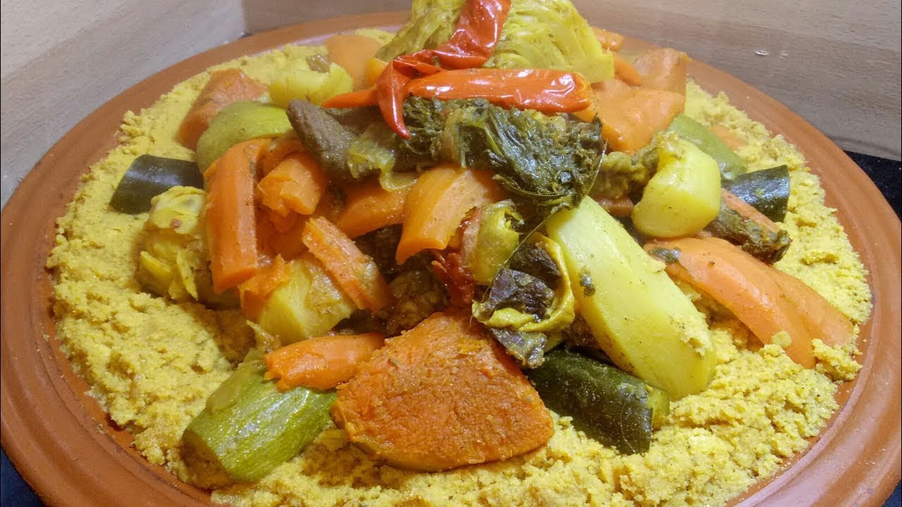 كيفية تحضير باداز بسبع خضاري مع مي زاهية  couscous marocaine(badazz)