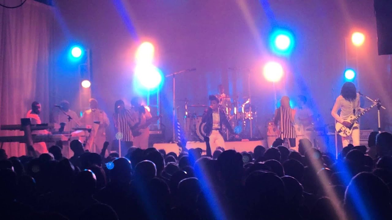Janelle Monae Ghetto Woman live at The House of Blues San Diego January 2014 - Video 6 of 10 Janelle Monae Ghetto Woman live at The House of Blues San Diego January 2014 - Video 6 of 10