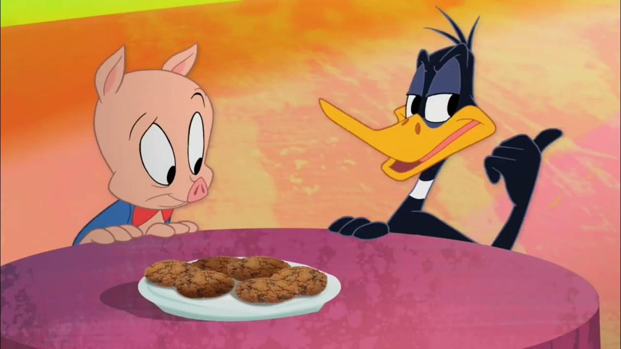 Әйеліммен алғашқы үштік (үйде жасалған бейне) Жетілген қызыл шашты қызметшілер жыныстық қатынасқа түсуде