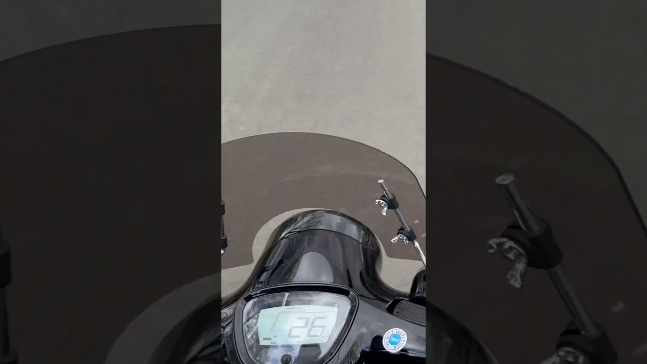 Unterwegs mit dem Motorroller Adria 🛵 - YouTube