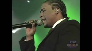 MEDLEY DE EXITOS (THE LAST DON LIVE) - DON OMAR [VIDEO ORIGINAL]