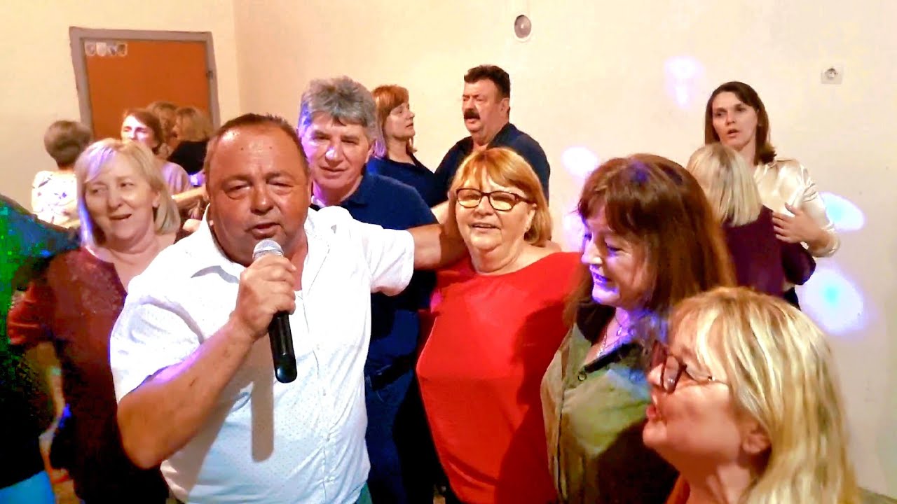 JAVLJAM TI SE MAJKO IZ TUĐINE-SRETAN  USKRS SVIM VJERNICIMA KOJI GA SLAVE-TRI BRATA I SESTRA ŽGELA..