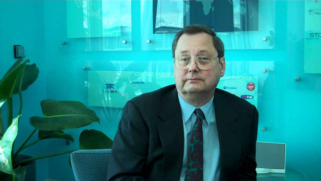 Download Paul Mockapetris, chief scientist, Nominum - YouTube