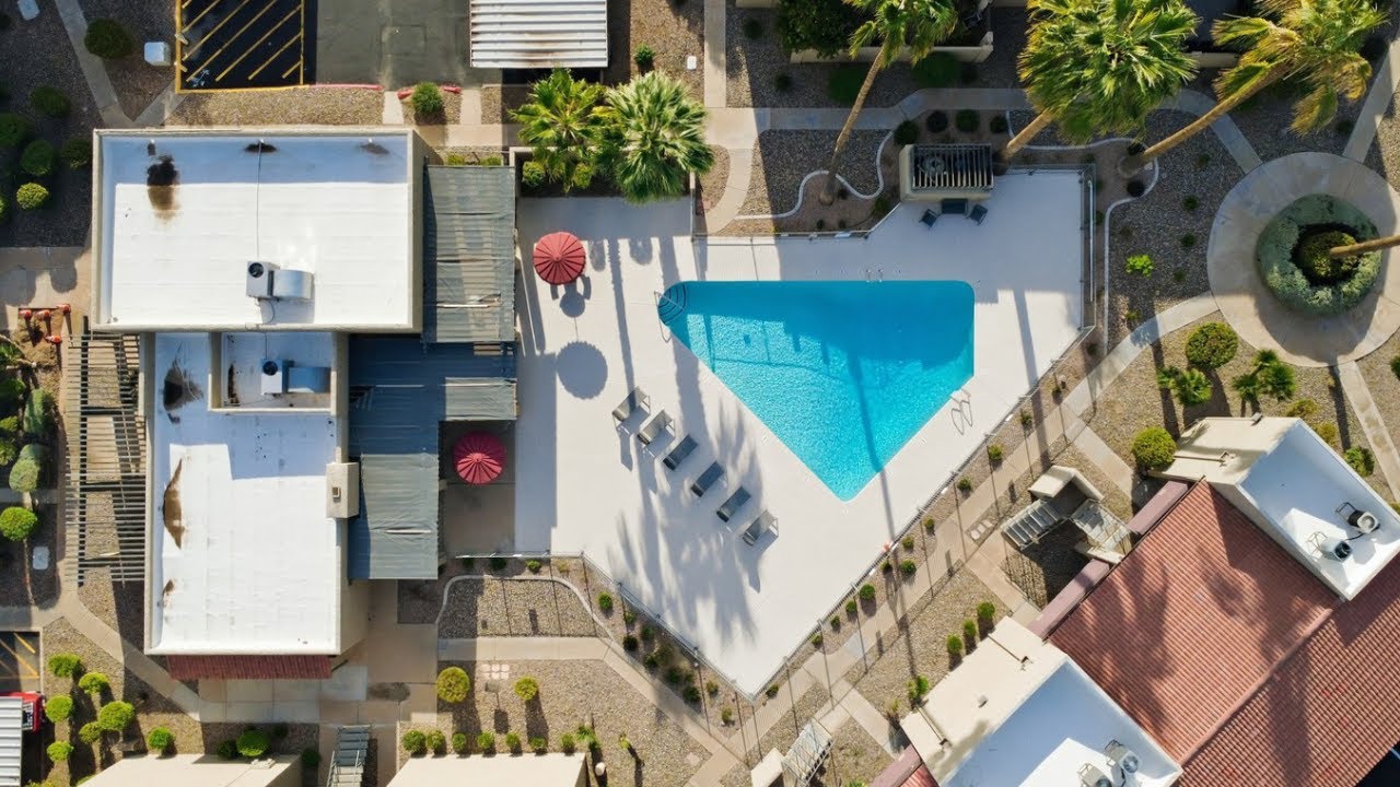 Bright 3-Bed Townhouse in Quiet Gated Community Near ASU | Mesa, AZ | For Rent