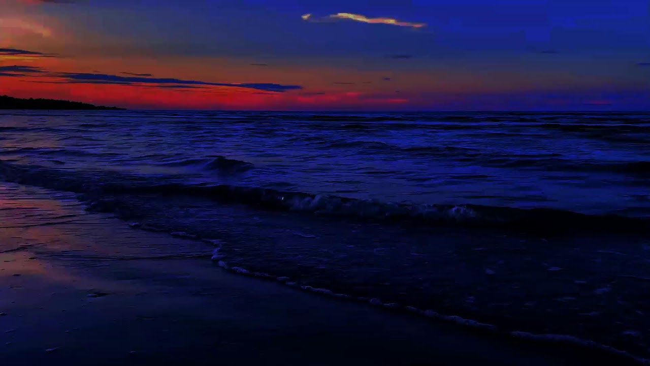 Gentle Ocean Waves for Deep and Peaceful Night Sleep