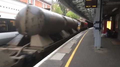 GBRf 66707 TnT 66721 Pass Tunbridge Wells working 6W75 - 30/11/15