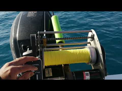 Elektrikli çıkrık makinası. Electrik fishing reel