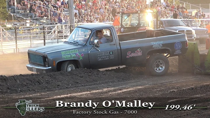 Central Illinois Truck Pullers - Breaks And Not So...