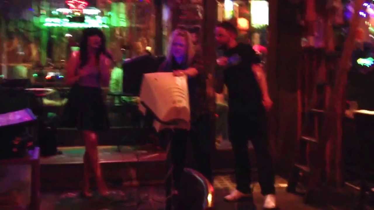 Thrift Shop Karaoke [Courtney Blair] YouTube