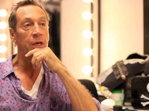 Funny Interview with Jonathan Hyde playing Captain Hook